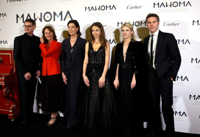 Ségolène Royal pose aux côtés notamment de Caroline de Monaco et Mélanie Laurent lors du lancement de Mawoma