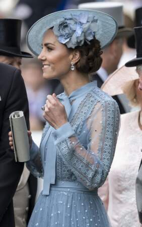 Kate Middleton sublime dans une robe Elie Saab transparente