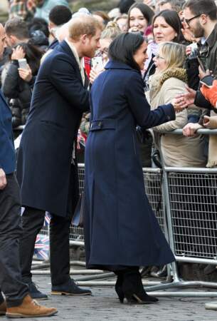 Le prince Harry et Meghan Markle font leur première sortie officielle à Nottingham