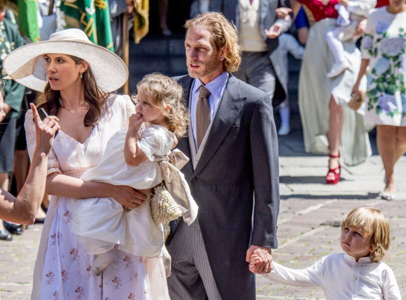 Andrea Casiraghi, sa femme Tatiana et leurs enfants au mariage de Ernst August Jr de Hanovre en juillet 2017