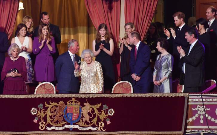 Beatrice et Eugenie lors de la soirée d'anniversaire de la reine Elizabeth II, le 21 avril 2018 à Londres