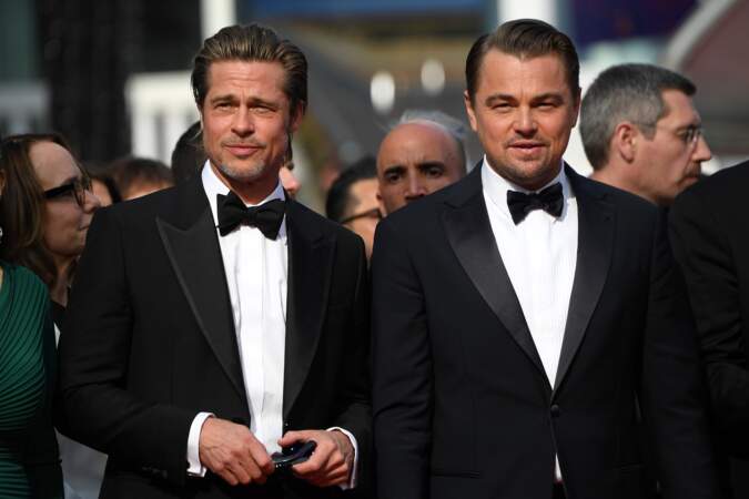 brushing impeccable pour Brad Pitt, cheveux gominés pour Leonardo di caprio
