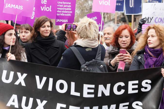 Anna Mouglalis, Muriel Robin lors de la manifestation organisée contre les violences faites aux femmes