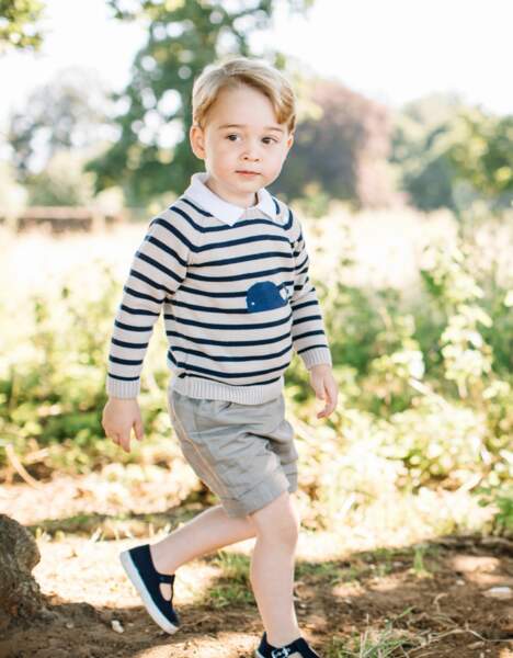 Le prince George photographié à Norfolk pour son troisième anniversaire