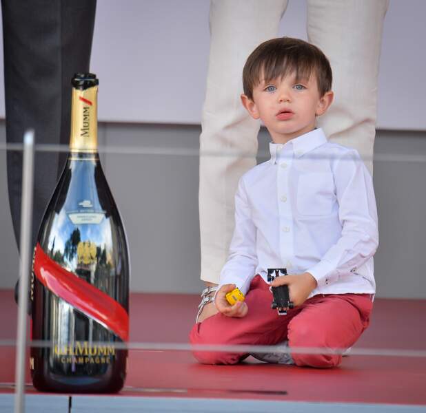 Raphaël, le fils de Charlotte Casiraghi lors du Grand Prix de Formule E à Monaco le 13 mai 2017