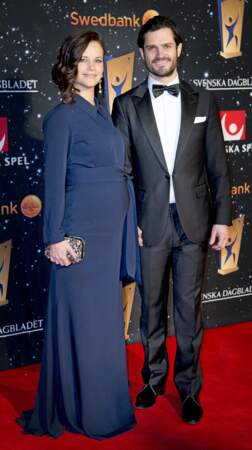 Sofia de Suède très enceinte au bras de son époux Carl-Philip au Swedish Sports Gala