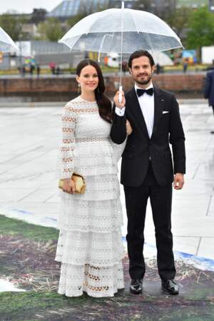 Sofia (en robe Alexis) et Carl Philip de Suède au dîner du 80ème anniversaire du roi Harald à Oslo le 10 mai 2017