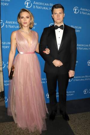 Scarlett Johansson et son compagnon Colin Jost toujours très élégants