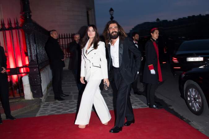 Monica Bellucci et Nicolas Lefebvre se sont à nouveau affichés ensemble à la soirée Cartier à Paris