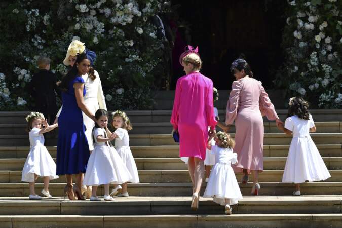 Kate Middleton et Jessica Mulroney devant la chapelle St George pour le mariage d'Harry et Meghan le 19 mai 2018