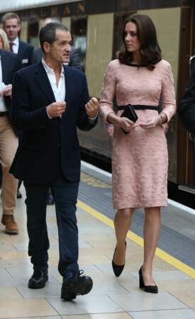 Kate Middleton était en gare de Paddington ce lundi 16 octobre