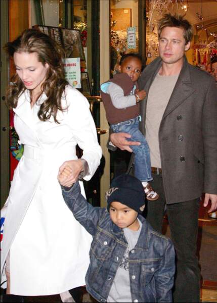 Brad Pitt, Angelina Jolie, Maddox et Zahara à New York en 2006