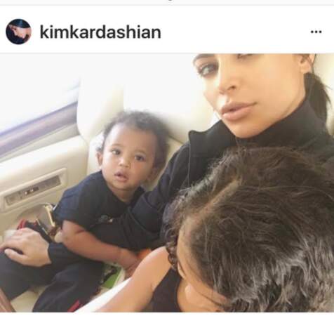 Kim Kardashian avec ses enfants, North et Saint