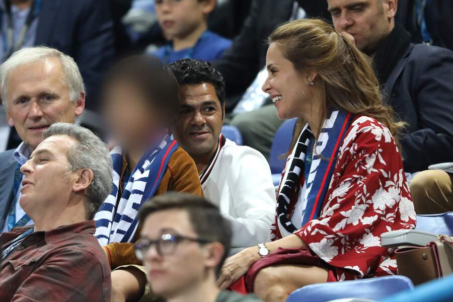 Mélissa Theuriau, Jamel Debbouze et leur fils Léon s'éclatent dans les tribunes du Stade de France 