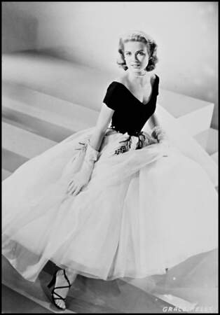 Grace Kelly pour le film Fenêtre sur cour, sorti en 1954