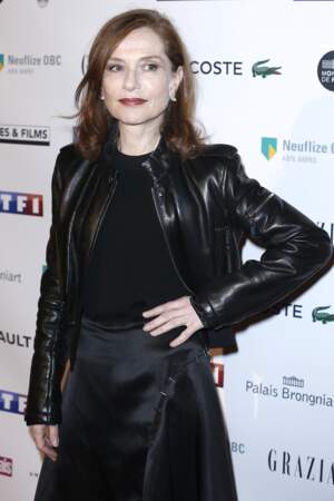 Isabelle Huppert sacrée "personnalité de l'année 2016" à la 24ème cérémonie des "Trophées du Film Français"