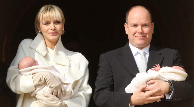 Présentation de Gabriella et Jacques de Monaco au balcon du palais princier de Monaco, le 7 janvier 2015