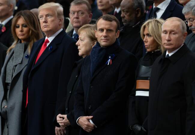 Brigitte Macron en manteau Louis Vuitton