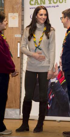 Kate Middleton visite le club de scouts de King's Lynn