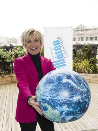 Évelyne Dhéliat au Forum international de la météo et du climat à Paris en 2018