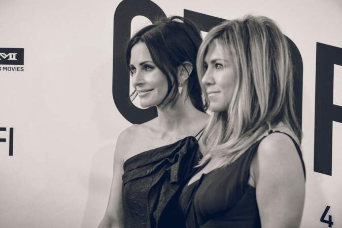 Courteney Cox et Jennifer Aniston en juin 2018 lors d'un hommage à George Clooney