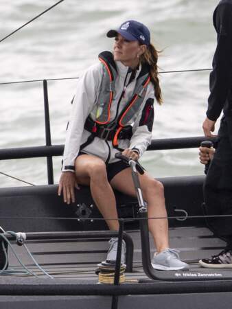Kate Middleton a dévoilé ses jambes musclées dans un short