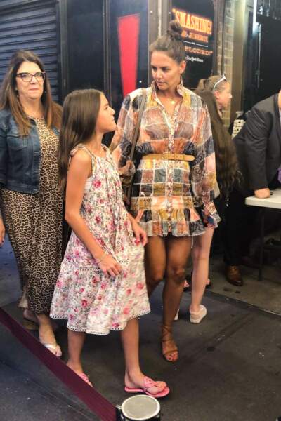 Katie Holmes et sa fille Suri Cruise, en robes assorties le 3 août 2019.