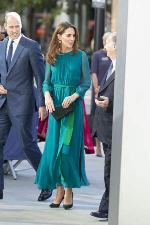 Kate Middleton chic en robe longue au centre culturel Aga Khan à Londres, le 2 octobre 2019.