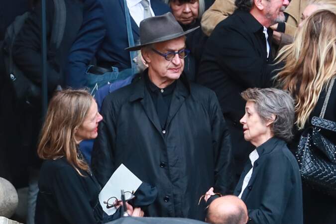 Wim Wenders et Charlotte Rampling aux obsèques de Peter Lindbergh, à Paris, le 24 septembre 2019.