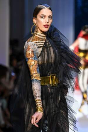 Iris Mittenaere tout en transparence pour son premier défilé haute couture Jean Paul Gaultier