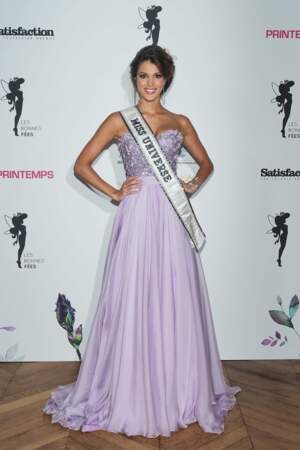 La nouvelle Miss Univers était présente au gala de charité donné par l'asociation les Bonnes Fées