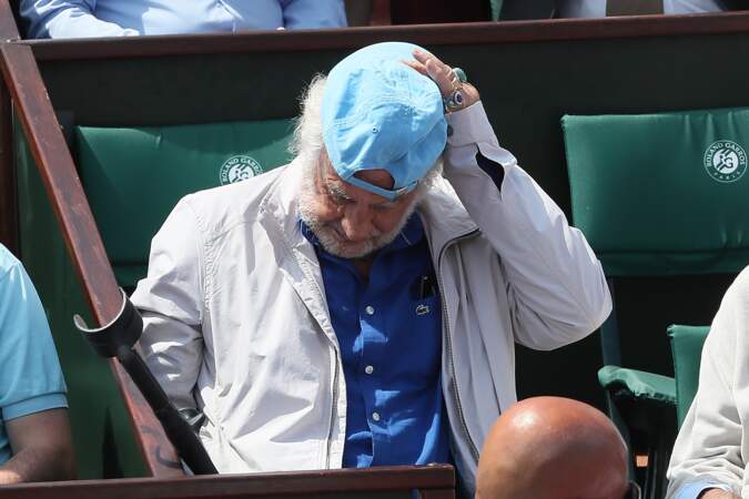 Jean-Paul Belmondo se détend Roland-Garros