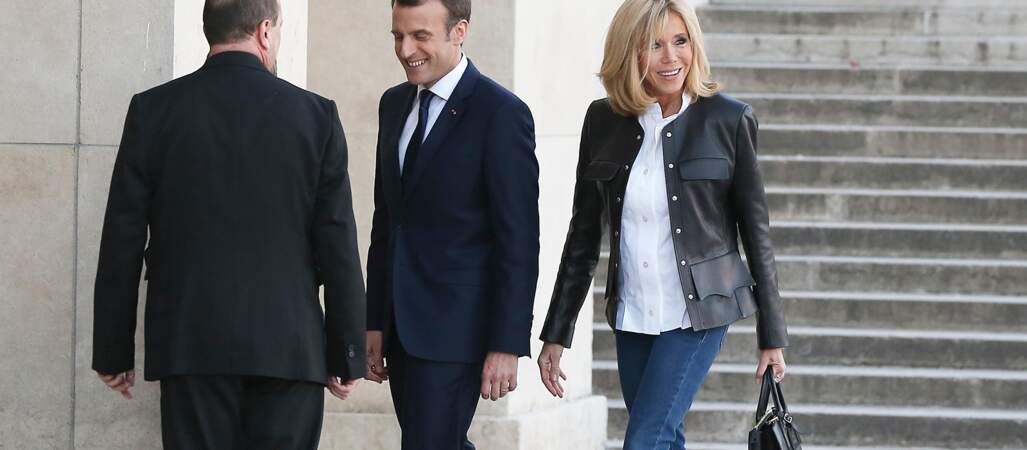 Dès ses premières apparitions publiques, Brigitte Macron s'est affiché avec le sac