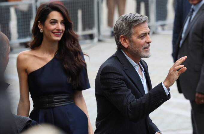Amal Clooney et George Clooney ultra chic pour recevoir un prix pour leur engagement caritatif