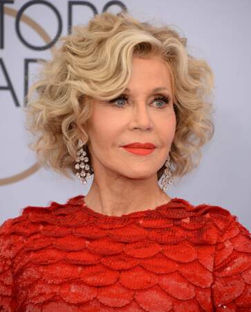 Jane Fonda sait comment rester jeune à 80 ans : fitness, rouge à lèvres éclatant et sourire velours 