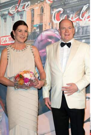 Caroline de Monaco et le prince Albert II de Monaco lors du Bal de la Rose en 2016
