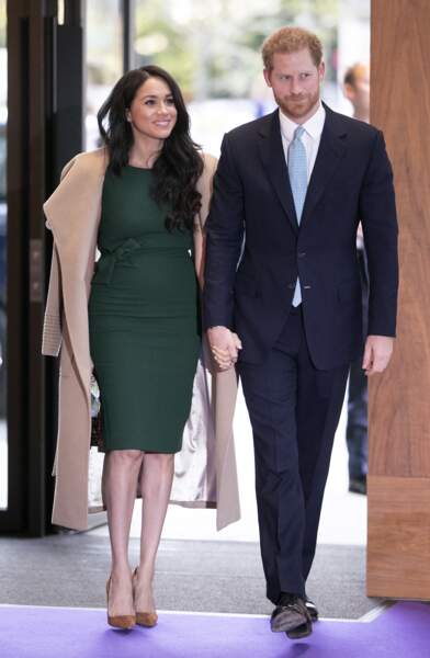 Meghan Markle et le prince Harry arrivent à la soirée des WellChild Awards.