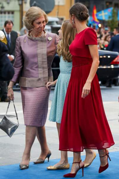 Letizia et sa belle-mère, l'ex-reine Sofia, se sont montrées particulièrement complices.