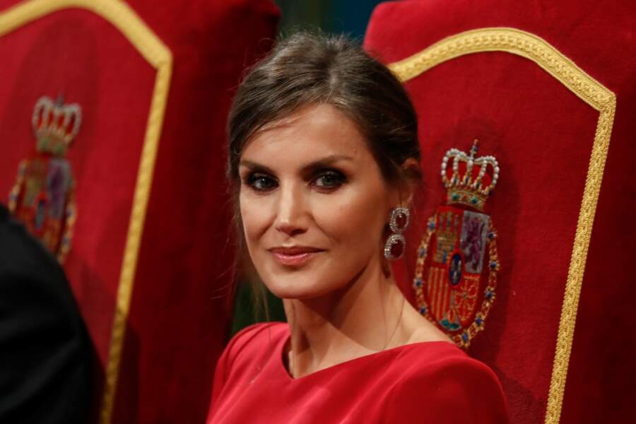 La reine Letizia d'Espagne était radieuse et émue en ce jour important.
