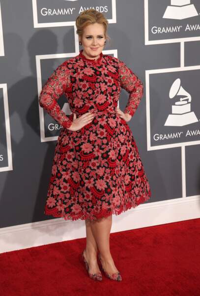 Adele mettait en valeurs ses formes aux Grammy Awards en février 2013