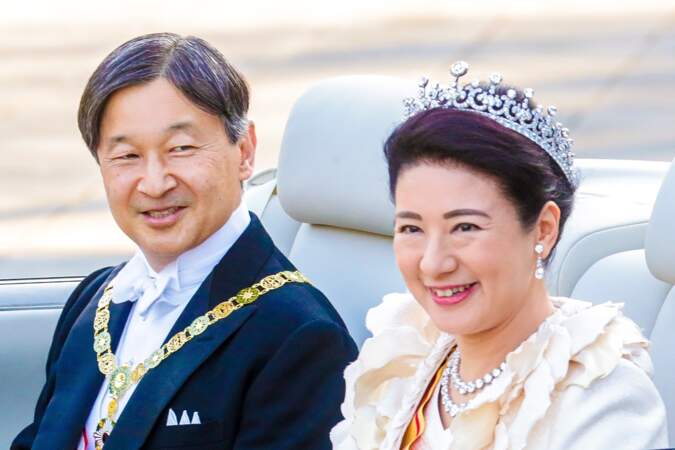 Naruhito et Masako n'avaient pas défilé dans les rues de Tokyo depuis leur mariage en 1993
