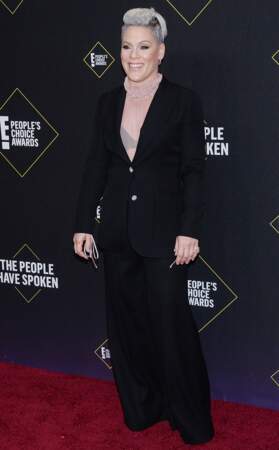 Pink très élégante lors des People's Choice Awards