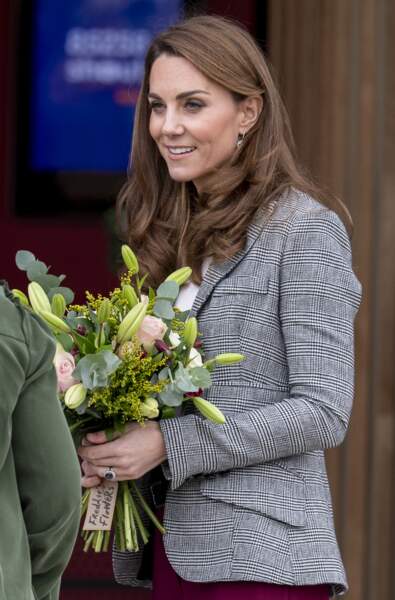 Kate Middleton avec sa nouvelle couleur de cheveux très automnale.