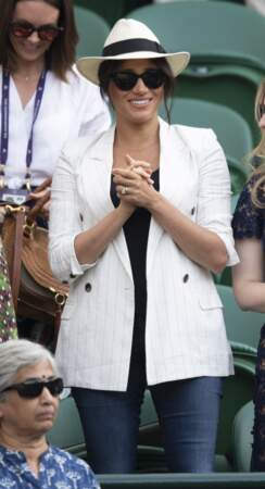 Meghan Markle le 4 juillet 2019, assistant au tournoi de Wimbledon en portant sa veste L' Agence Brea. Elle la porte pour la deuxième fois. 