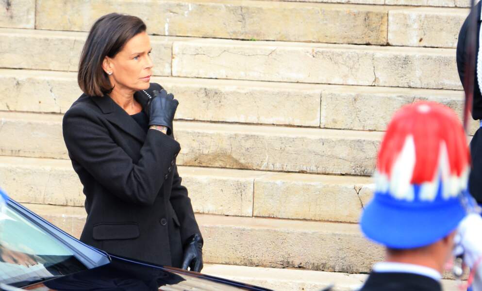 Stéphanie de Monaco a choisi un total look noir pour la Fête nationale de ce 19 novembre 2019