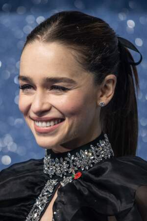 Emilia Clarke est aussi populaire pour son rôle dans Game of Thrones que pour ses changements capillaires