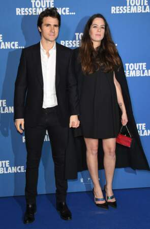 Anouchka Delon et son chéri Julien Dereims à l'avant-première du film "Toute ressemblance..." au cinéma UGC Ciné Cité Les Halles à Paris, le 25 novembre 2019.