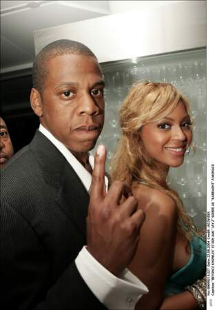 D'abord amis, Beyoncé et Jay-Z sont tombés amoureux après plusieurs collaborations, comme leur titre "Crazy in Love" qui a été un succès mondial