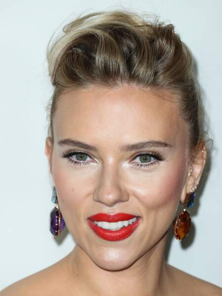 Le teint lumineux de Scarlett Johansson