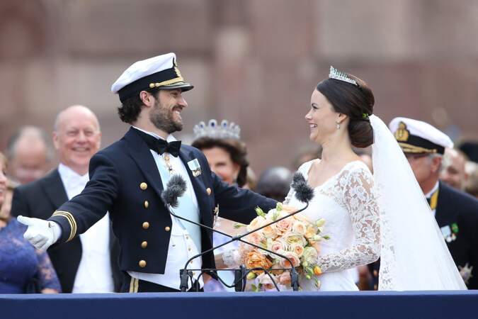 Le prince Carl Philip de Suède et Sofia ont opté pour un mariage branché, en faisant appel aux services du DJ Avicii.